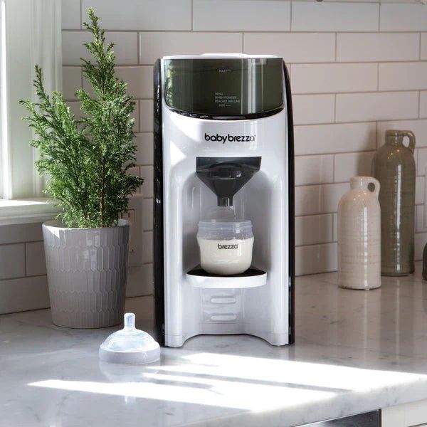 New Baby Brezza Formula Pro Advanced Dispenser Machine (White)